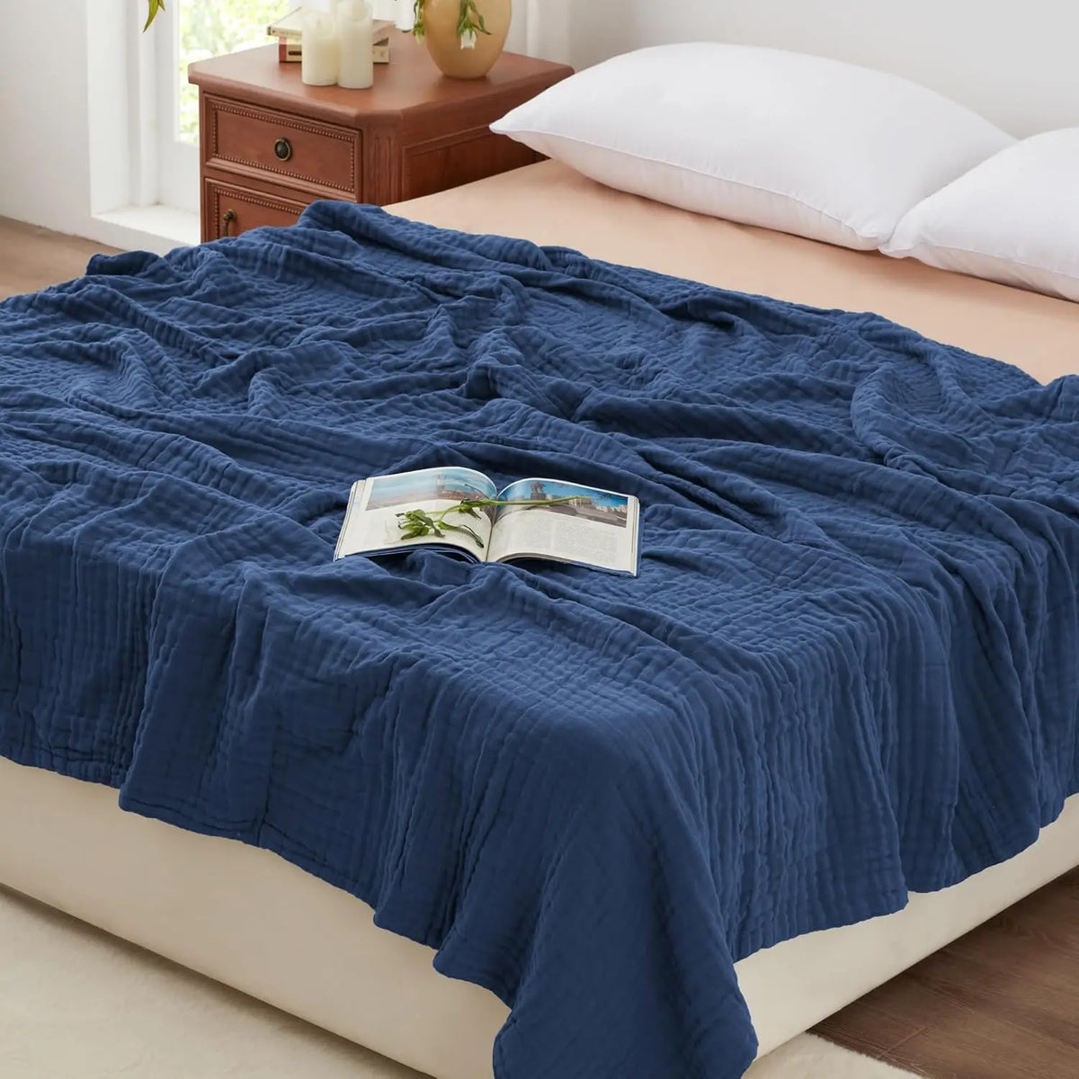 100% Cotton Muslin Throw Blanket - 130 x 150cm / Aurelle