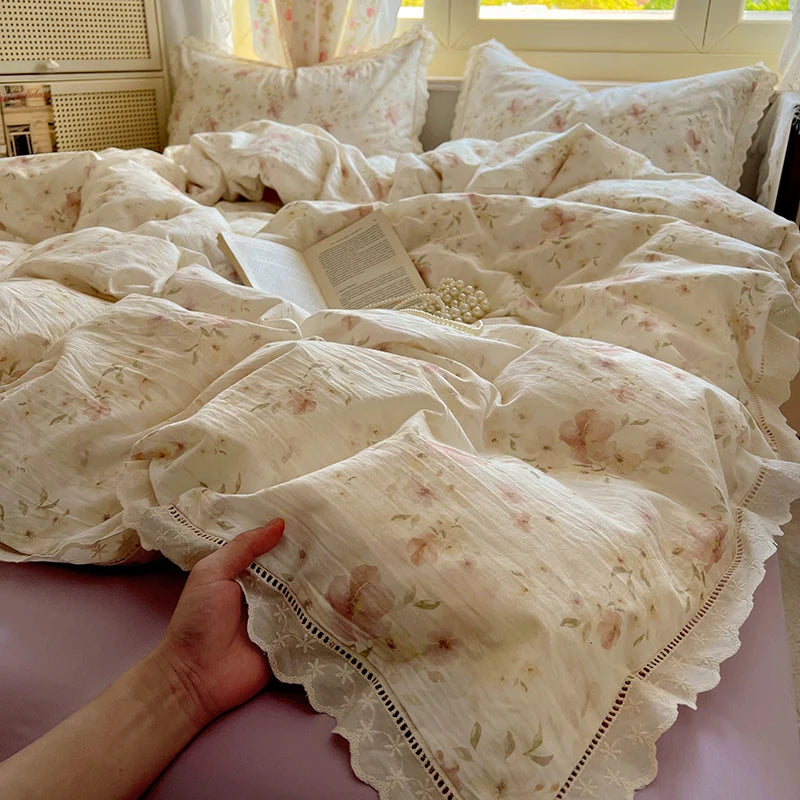 Anemone Microfibre Botanical Duvet Cover Set - UK Single / Vesper