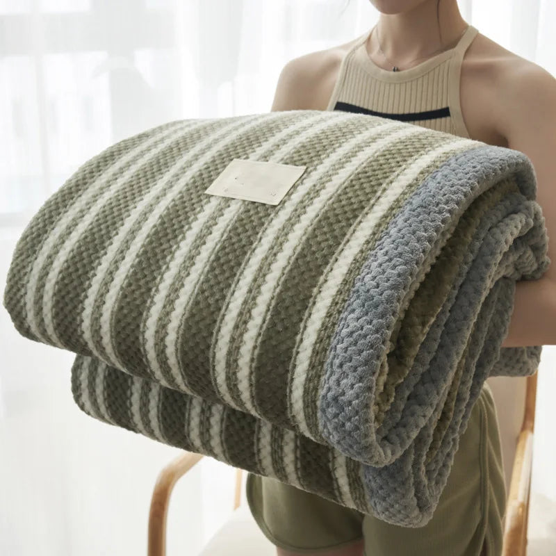 Axis Chenille Jacquard Throw - 120 x 200cm / Breton Somerset