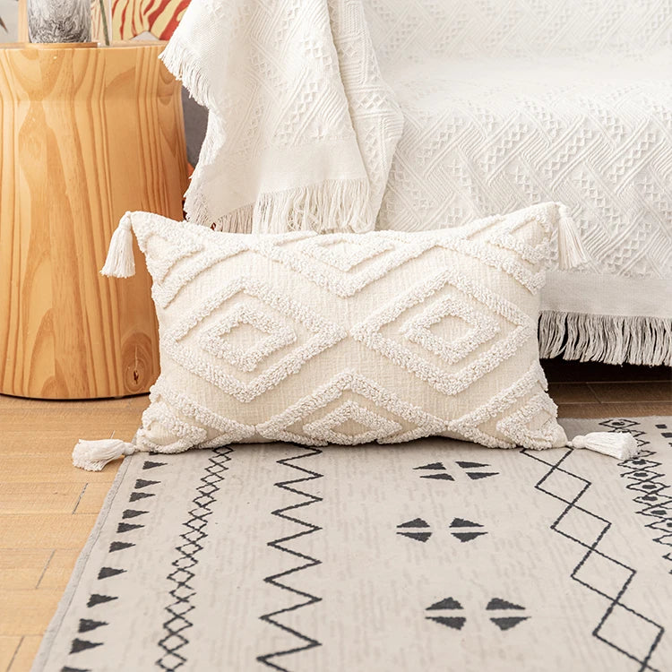 Beaumont Cotton-Linen Embroidered Cushion Cover - Elowen / 30 x 50cm Cover Only