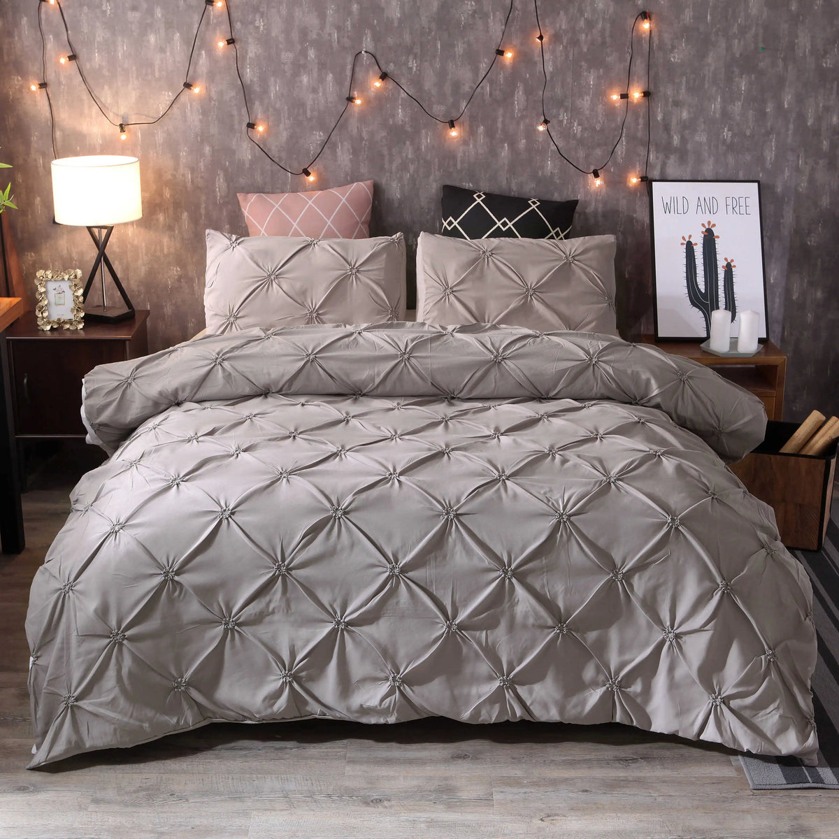 Bexley Egyptian Cotton Pinch Pleat Duvet Cover Set - UK Double / Aubrette