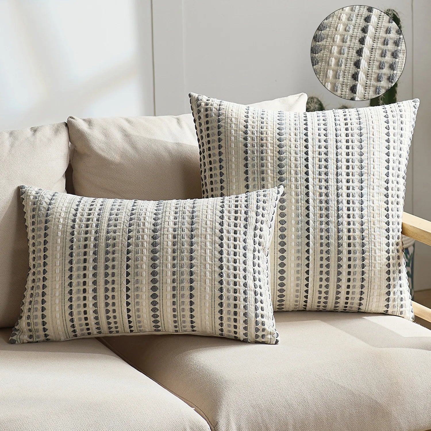 Dahlia Chenille Jacquard Cushion Cover - 30 x 50cm / Mariner Loom