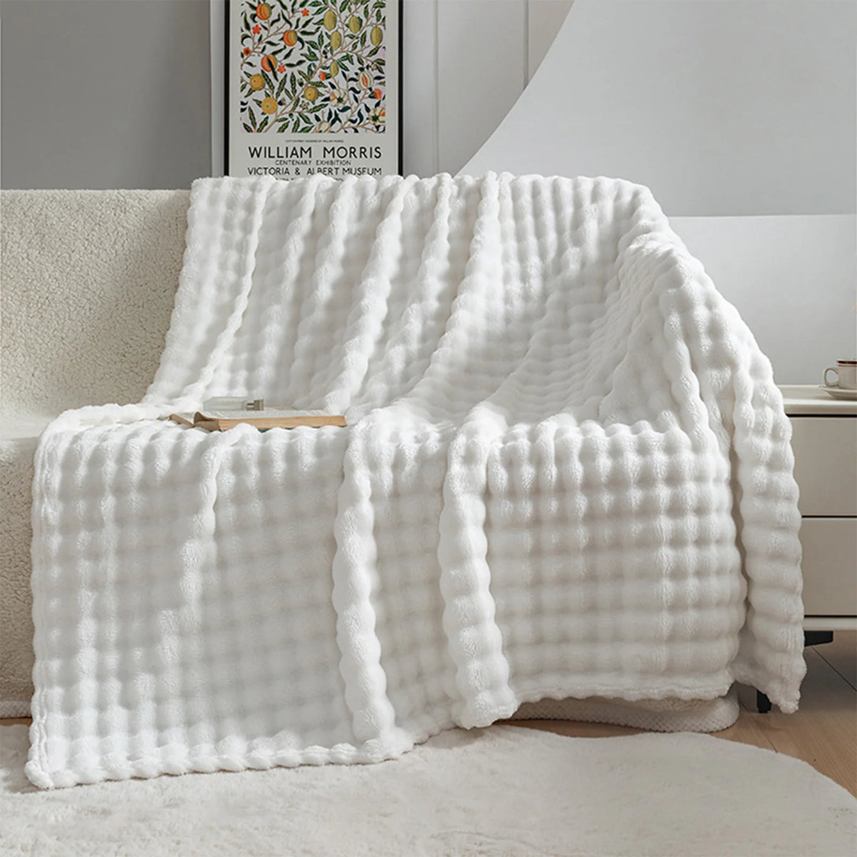 Eider Faux Fur Throw - 100 x 150cm / Beige