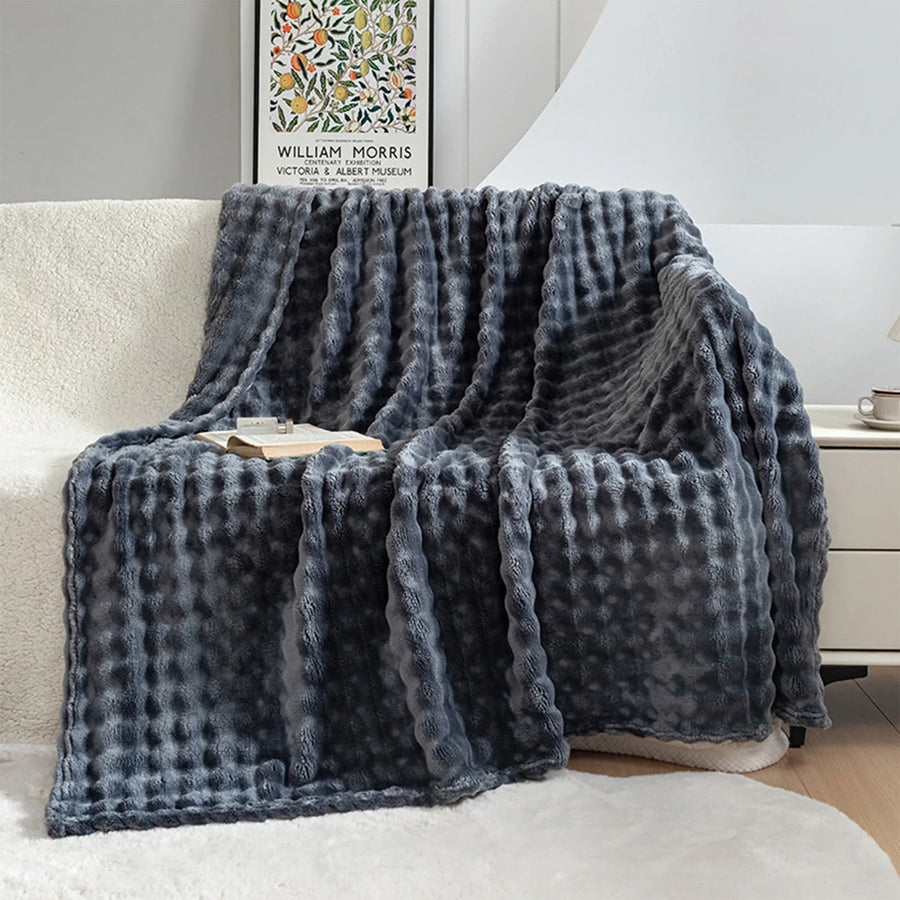 Eider Faux Fur Throw - 100 x 150cm / Dark Grey
