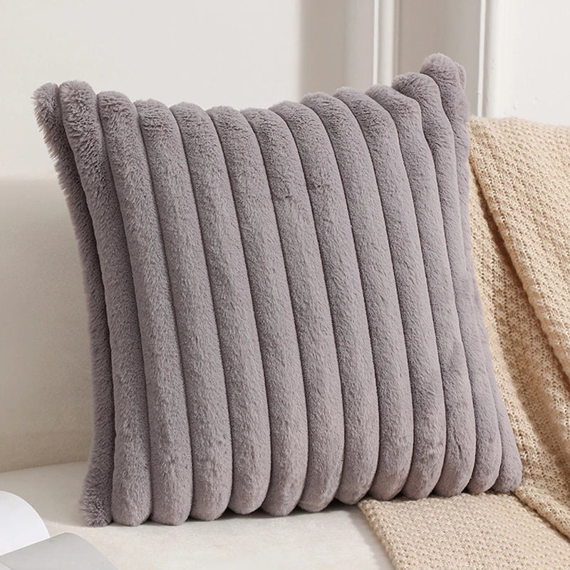 Everley Chenille Jacquard Cushion Cover - 30 x 50cm / Bexley Rive