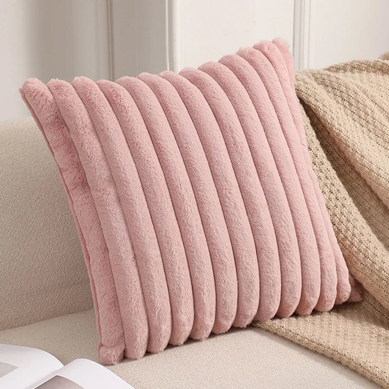 Everley Chenille Jacquard Cushion Cover - 30 x 50cm / Kendal Eden