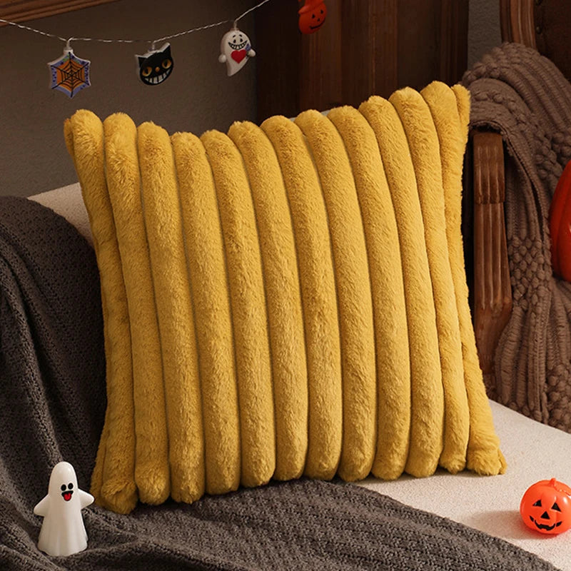Everley Chenille Jacquard Cushion Cover - 30 x 50cm / Mayfair Aster