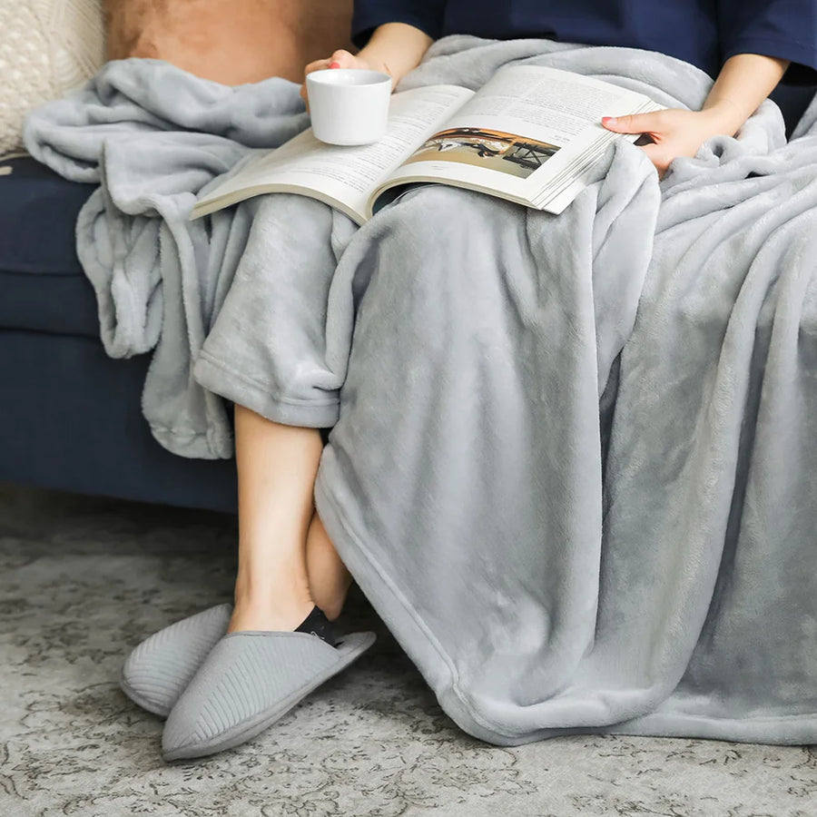 Mariner Plush Fleece Embroidered Throw - 100 x 150cm / Light Grey