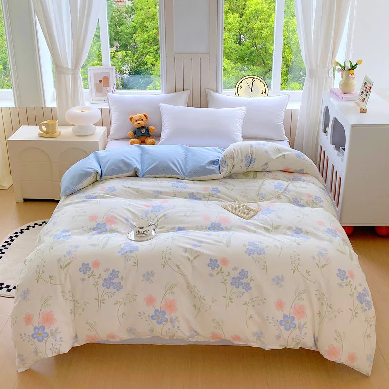 Willow 300TC Cotton Botanical Duvet Cover Set - UK King / Claridge