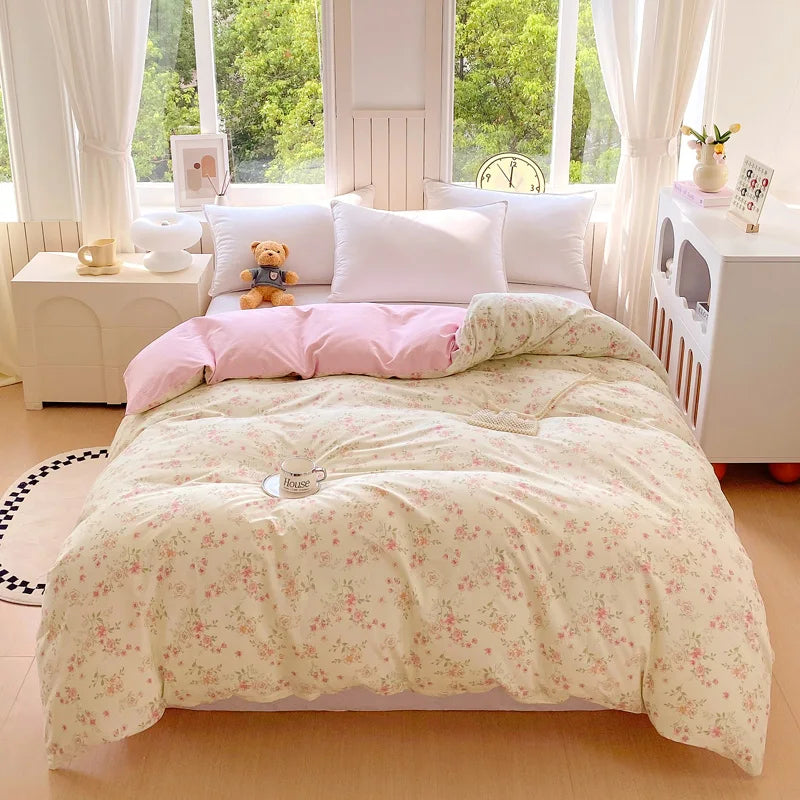 Willow 300TC Cotton Botanical Duvet Cover Set - UK King / Lucerne