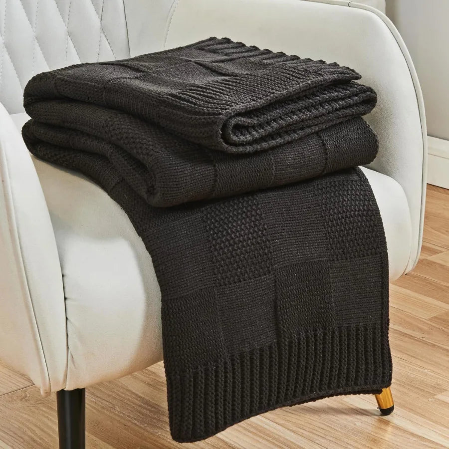 Windsor Cotton Check Throw - 130 x 160cm / Lumiere Pavilion